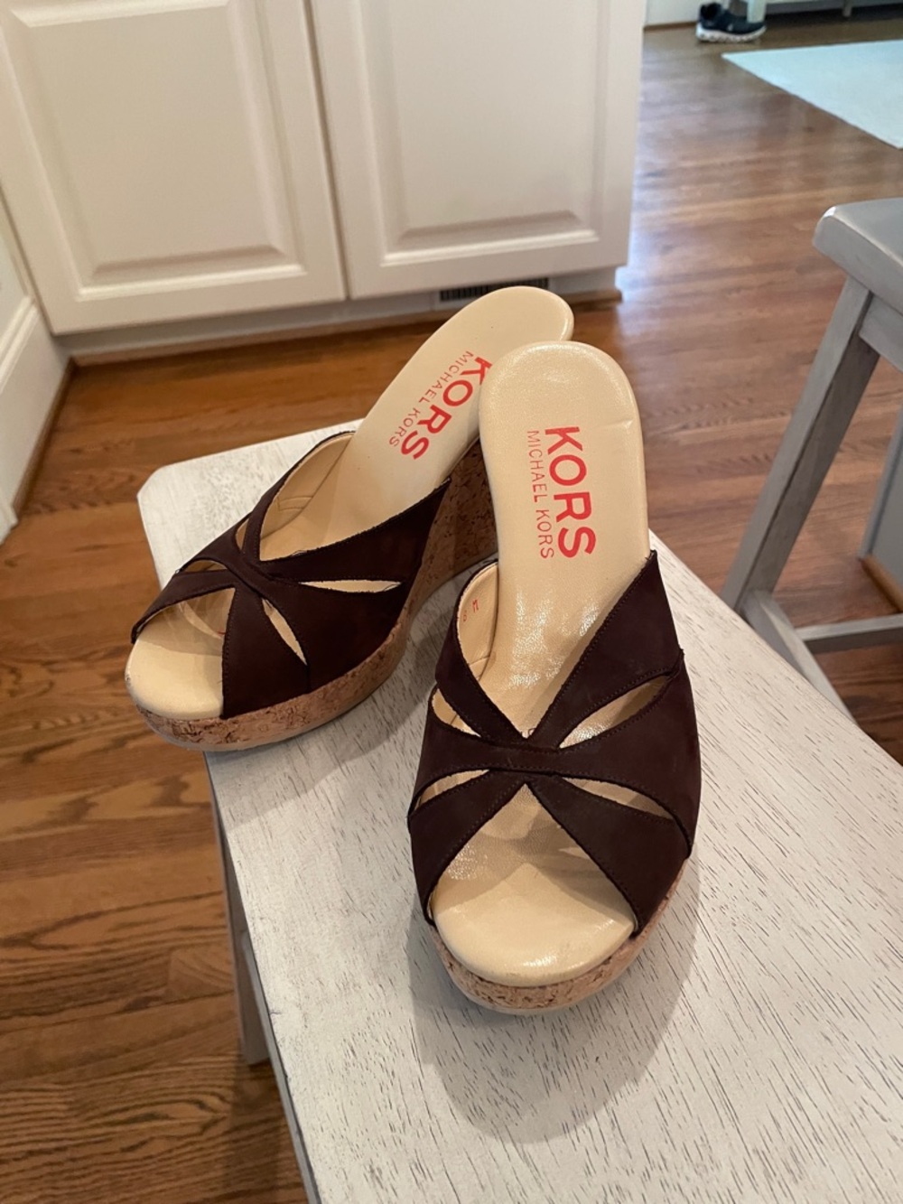 Kors Michael Kors chocolate cork wedge sandal sz 8